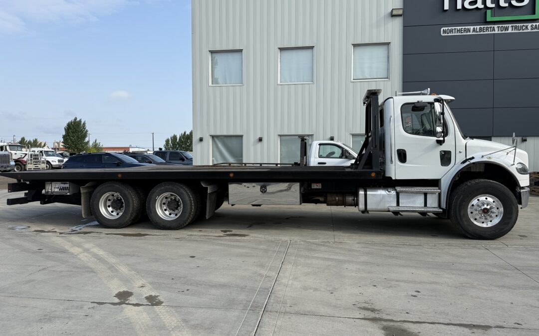 2020 FREIGHTLINER M2 W/ CENTURY 28′ SERIES 30 CARRIER – STOCK # 3593