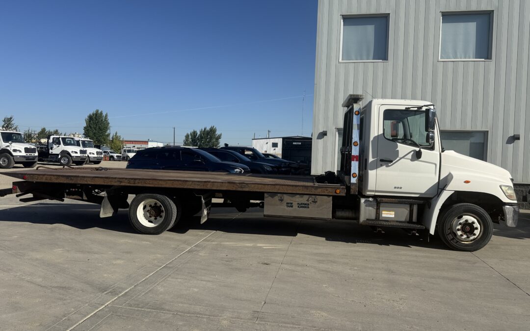 2010 HINO 258 W/ 21′ CENTURY SERIES 12 -STOCK # 3602